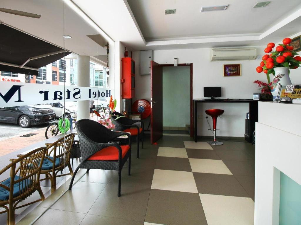 Hotel Star Moon 2*