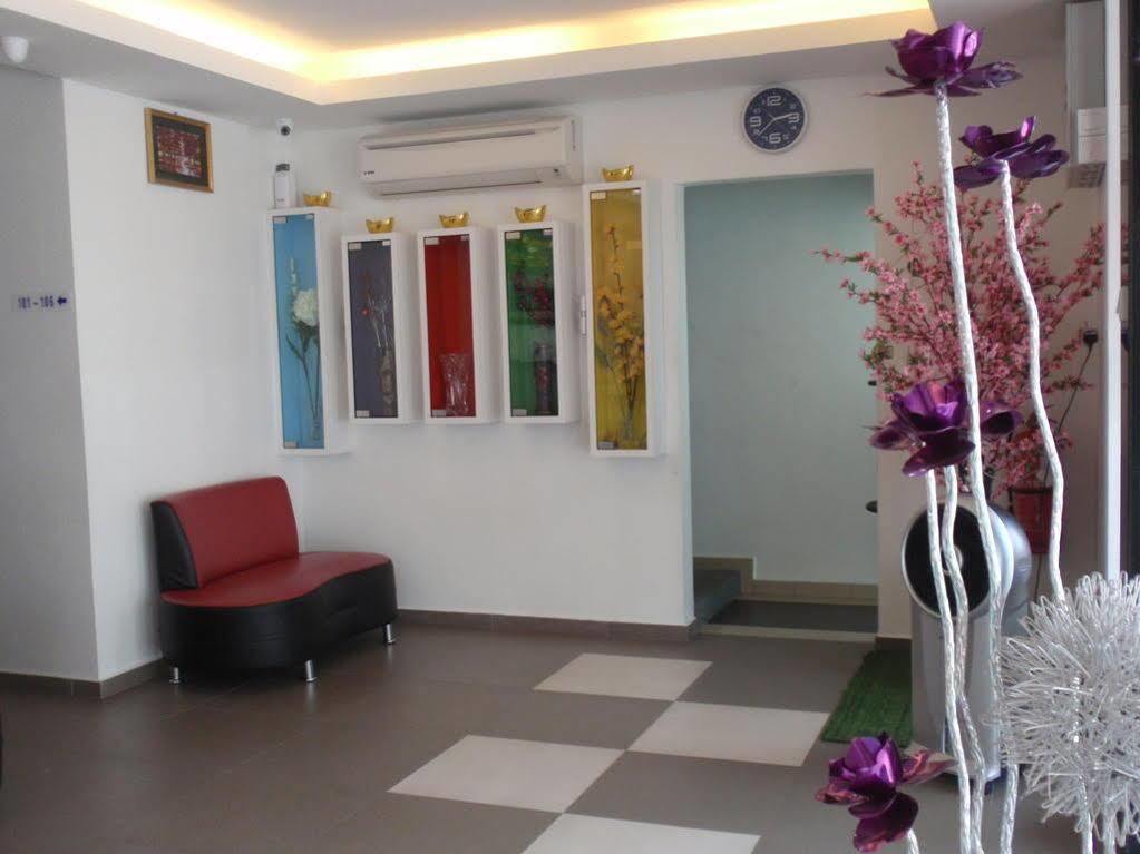 Star Moon Hotel