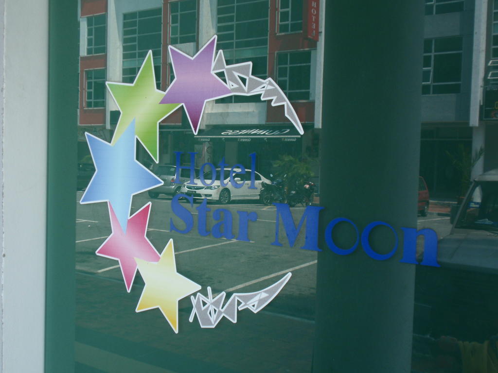 Star Moon 2* Malacca